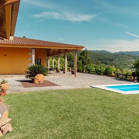 Quinta Devesa Do Monte 农家乐 *