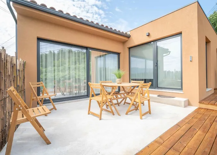 Quinta Devesa Do Monte Farm stay Amares